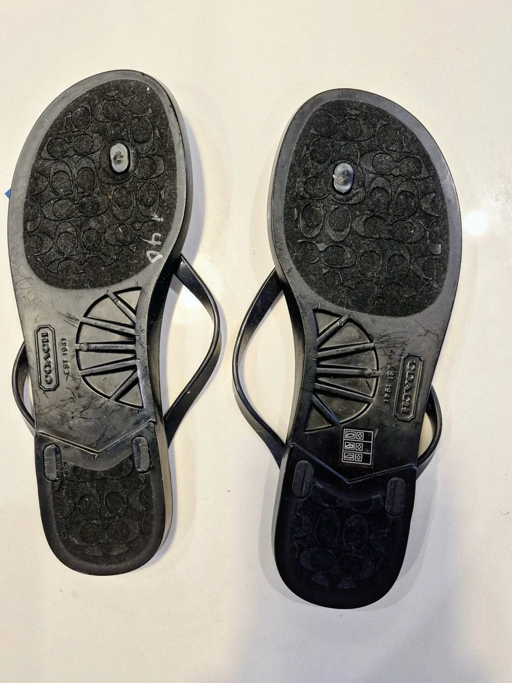 Coach Black Jelly Bow Flip Flop Sandals - Women size 6